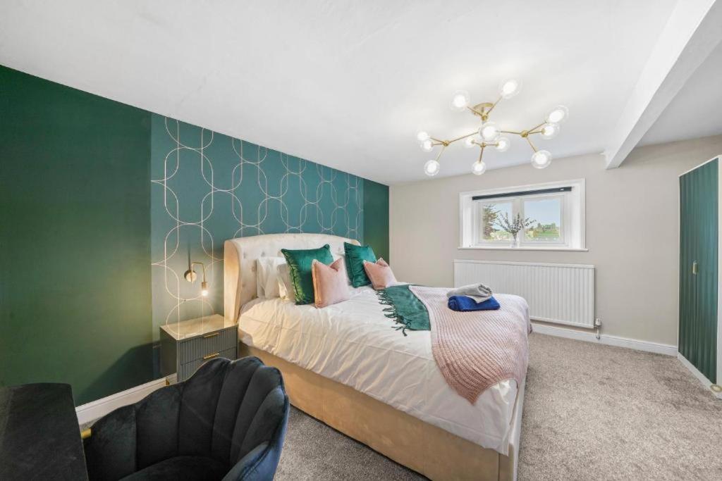 Deluxe 5 Bed In Central Whitby - Parking - Hot Tub ภายนอก รูปภาพ